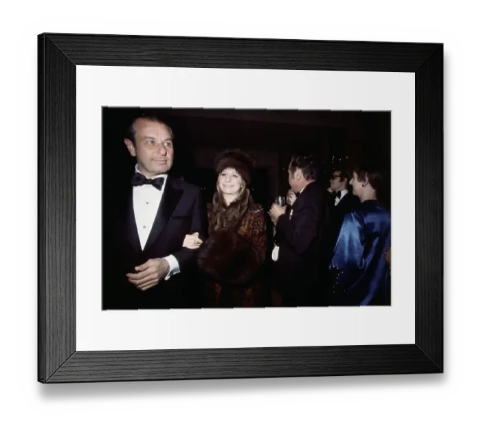 Framed Print : Barbra Streisand at the Cue Magazine Awards Framed Print : Barbra Streisand at the Cue Magazine Awards