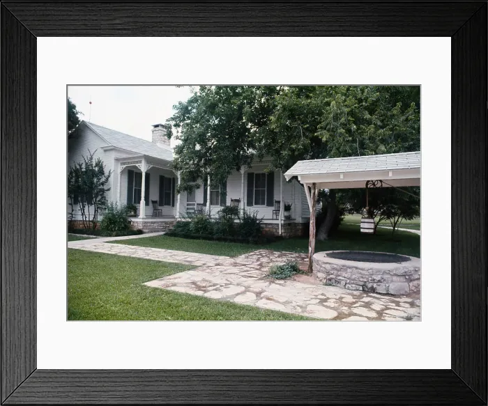 Framed Print : Boyhood Home of Lyndon Baines Johnson Framed Print : Boyhood Home of Lyndon Baines Johnson