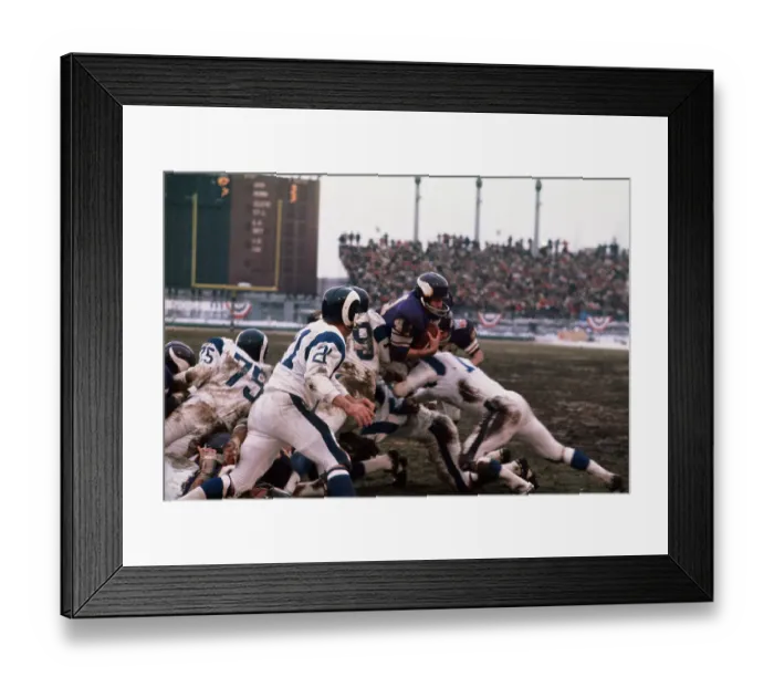Framed Print : Dave Osborn For a 13 Yard Gain Framed Print : Dave Osborn For a 13 Yard Gain
