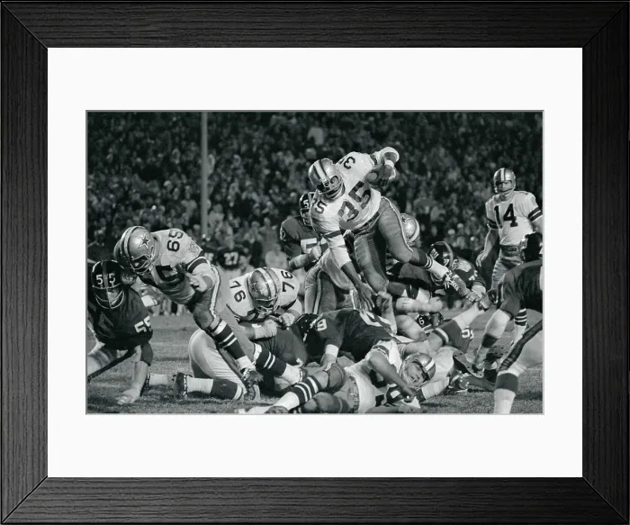Framed Print : Calvin Hill Jumping Over Line Framed Print : Calvin Hill Jumping Over Line