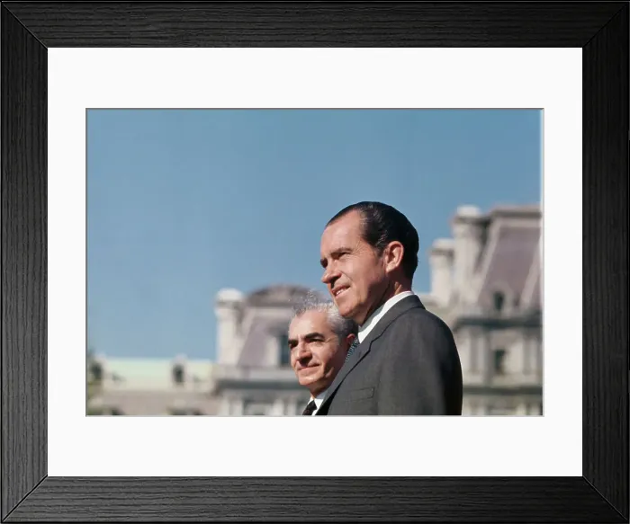 Framed Print : Richard Nixon with Shah Mohammed Reza Pahlevi Framed Print : Richard Nixon with Shah Mohammed Reza Pahlevi