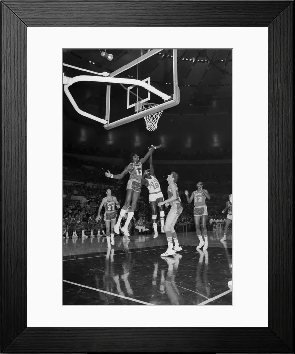Framed Print : Willis Reed Making Basket Framed Print : Willis Reed Making Basket