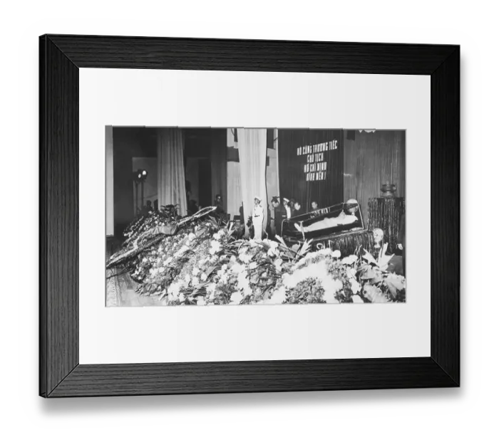 Framed Print : Funeral of Ho Chi Minh Framed Print : Funeral of Ho Chi Minh