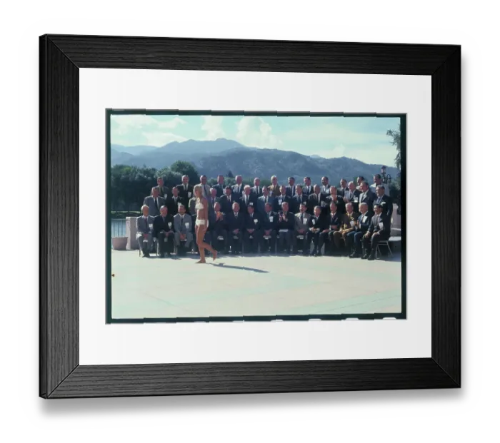 Framed Print : Girls in Bikini Walking by the Governors
