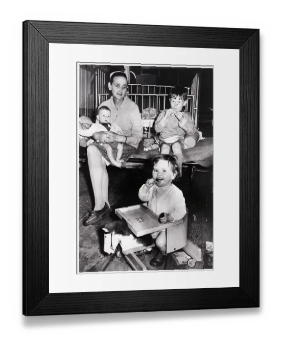 Framed Print : Woman And Children At Irish Refugee Camp Framed Print : Woman And Children At Irish Refugee Camp