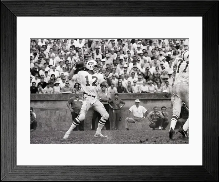 Framed Print : Joe Namath Throwing Pass Framed Print : Joe Namath Throwing Pass