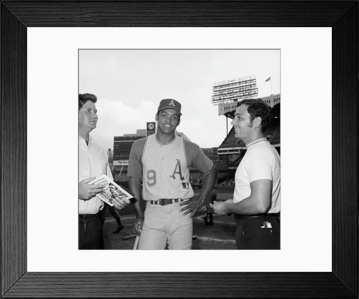 Framed Print : Reggie Jackson Standing W / Hand On Hip Framed Print : Reggie Jackson Standing W / Hand On Hip