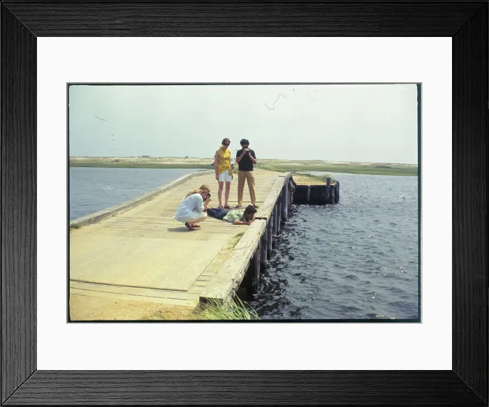 Framed Print : Photographing Spot on Dyke Bridge Framed Print : Photographing Spot on Dyke Bridge