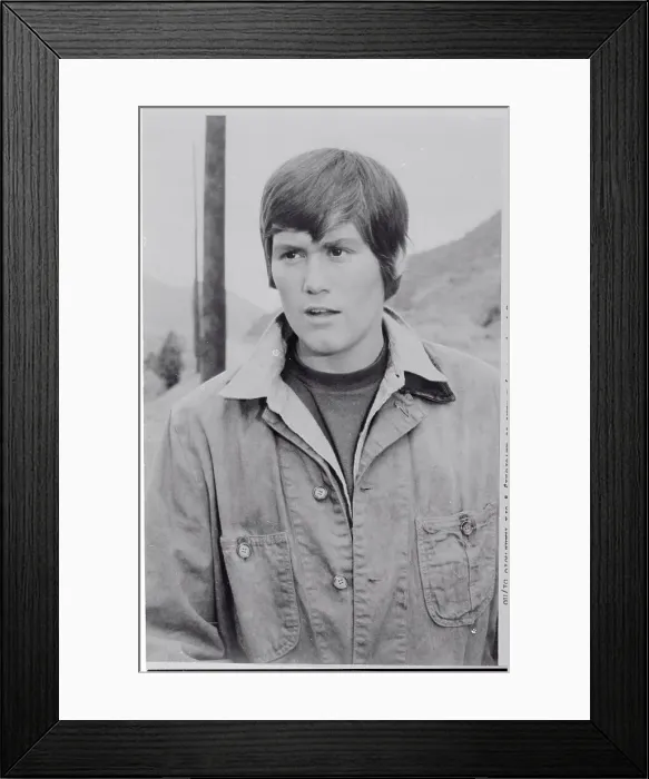 Framed Print : Portrait of Las Vegas Entertainer Wayne Newton