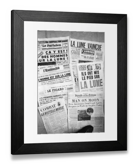 Framed Print : Lunar Landing Headlines in French Papers