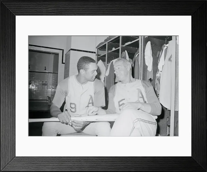 Framed Print : Reggie Jackson and Joe Dimaggio Framed Print : Reggie Jackson and Joe Dimaggio