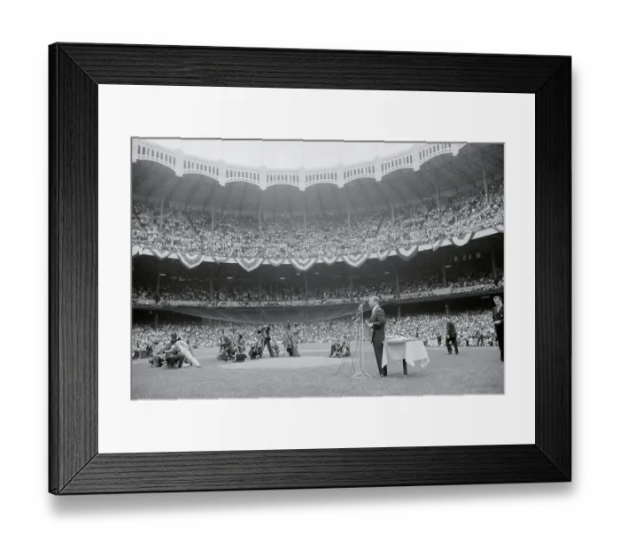 Framed Print : Mickey Mantle At Retirement Ceremony Framed Print : Mickey Mantle At Retirement Ceremony