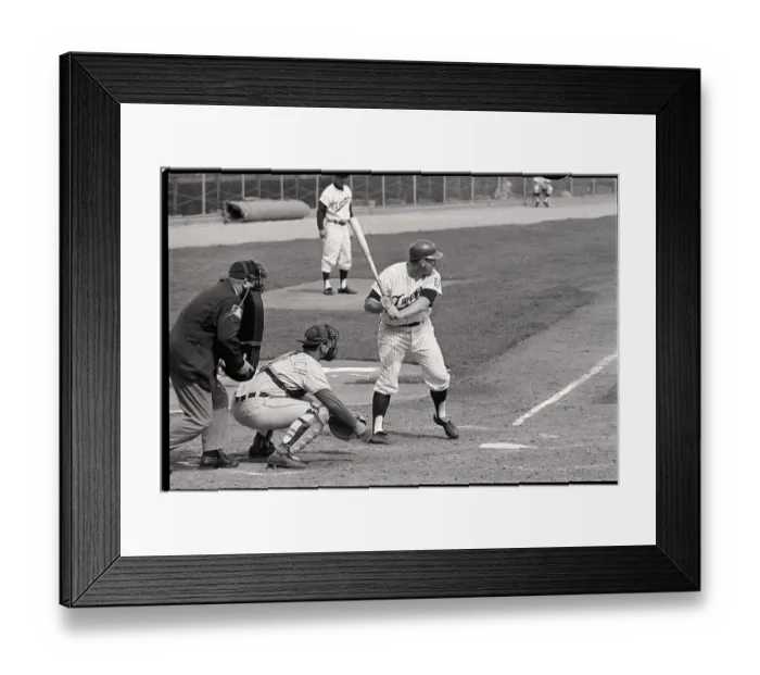 Framed Print : Action Shot Of Harmon Killebrew Batting
