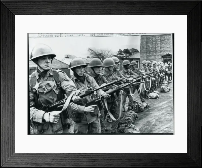 Framed Print : British Troops Take Guard in Ireland Framed Print : British Troops Take Guard in Ireland