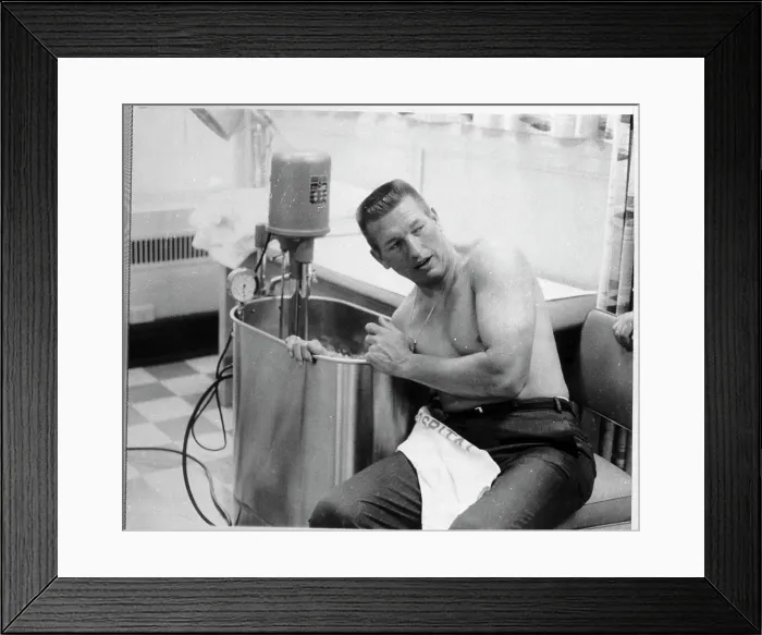 Framed Print : Johnny Unitas in Whirlpool Bath
