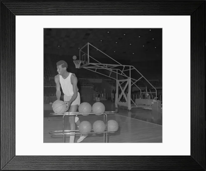 Framed Print : North Carolina Basketball Framed Print : North Carolina Basketball