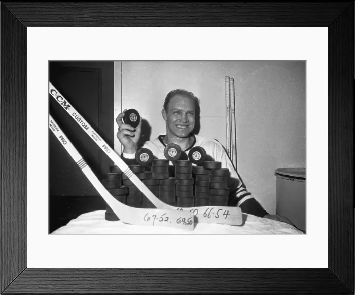 Framed Print : Bobby Hull Holding Hockey Puck Framed Print : Bobby Hull Holding Hockey Puck