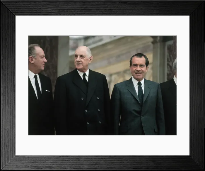Framed Print : Richard Nixon with Charles de Gaulle Framed Print : Richard Nixon with Charles de Gaulle