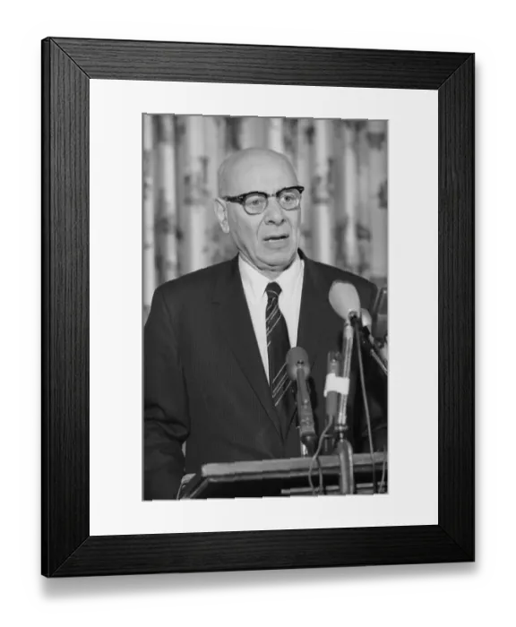 Framed Print : Psychiatrist Bruno Bettelheim Framed Print : Psychiatrist Bruno Bettelheim