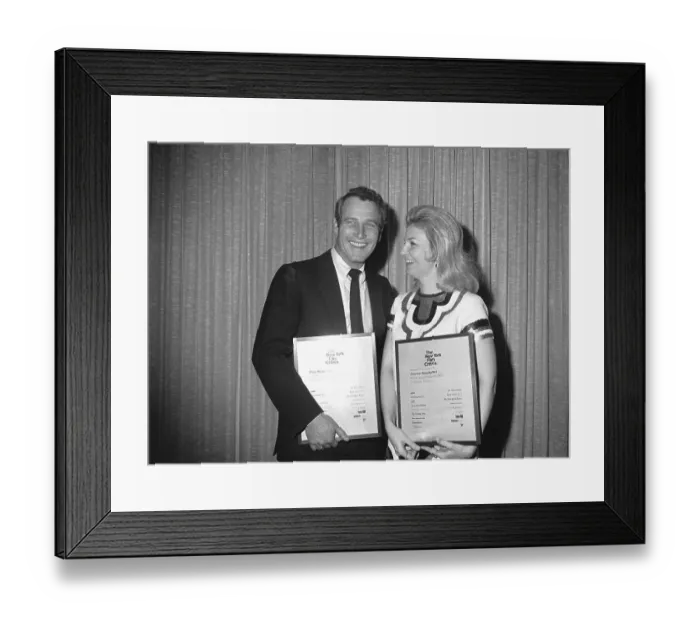 Framed Print : Portrait of Joanne Woodward and Paul Newman Framed Print : Portrait of Joanne Woodward and Paul Newman