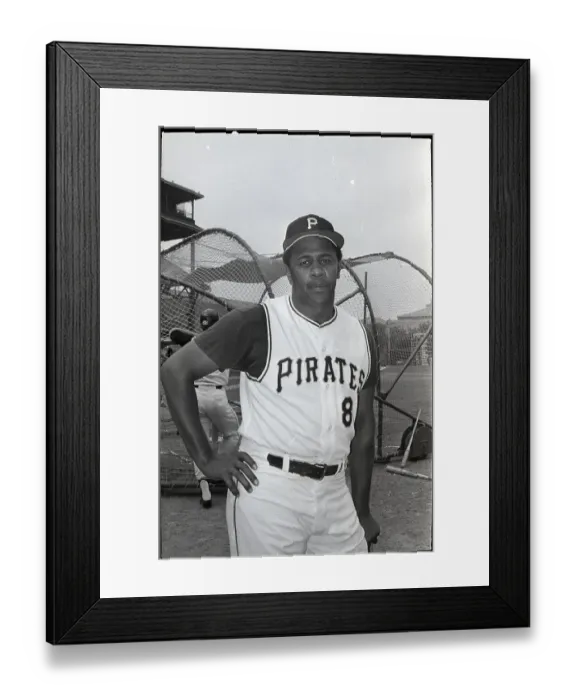 Framed Print : Willie Stargell Poses Waistup In Uniform Framed Print : Willie Stargell Poses Waistup In Uniform