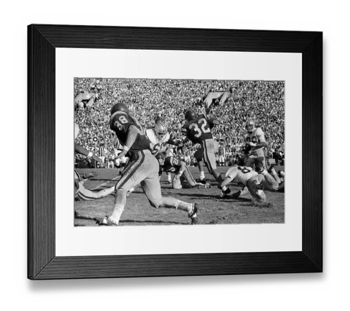 Framed Print : O.J. Simpson Eludes Ohio State Defensive Line Framed Print : O.J. Simpson Eludes Ohio State Defensive Line