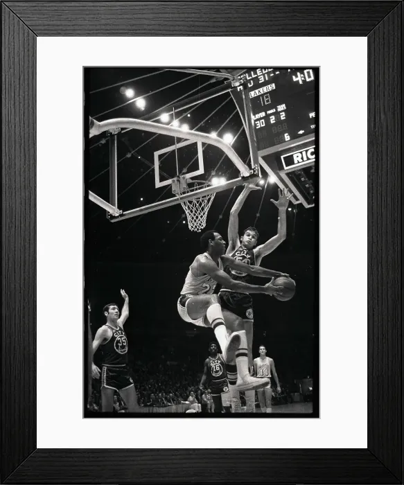 Framed Print : Elgin Baylor Passing Behind Backboard