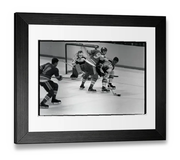 Framed Print : Bobby Orr in Hockey Action Framed Print : Bobby Orr in Hockey Action