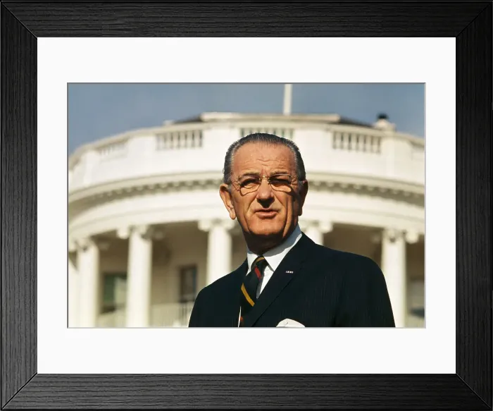 Framed Print : Portrait of Lyndon B. Johnson Speaking in Front of White House Framed Print : Portrait of Lyndon B. Johnson Speaking in Front of White House