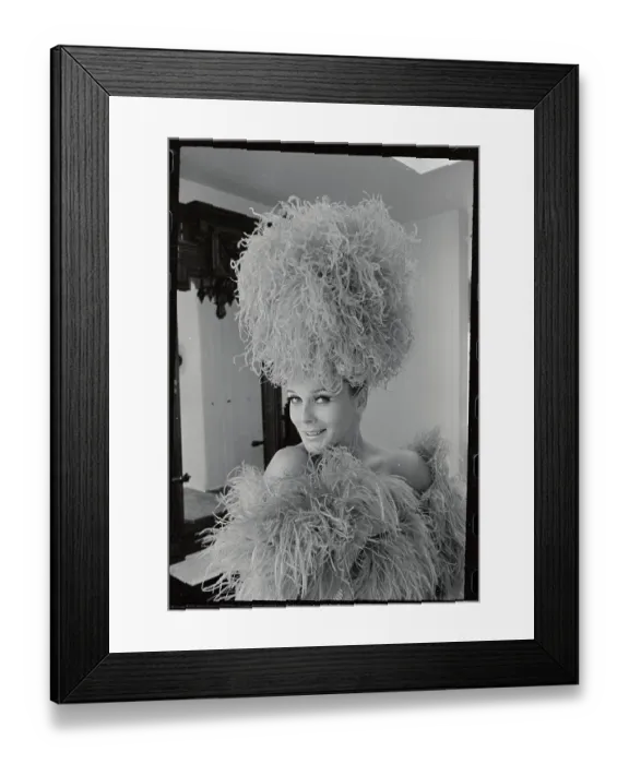 Framed Print : Ann Margret With Huge Hat On Framed Print : Ann Margret With Huge Hat On