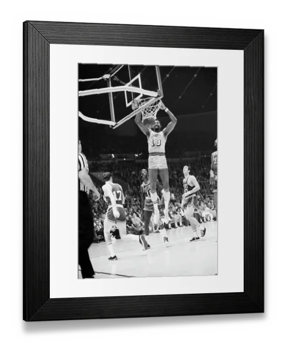 Framed Print : Wilt Chamberlain Dunking Larry Siegried Framed Print : Wilt Chamberlain Dunking Larry Siegried