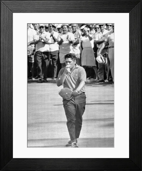 Framed Print : Lee Trevino Framed Print : Lee Trevino