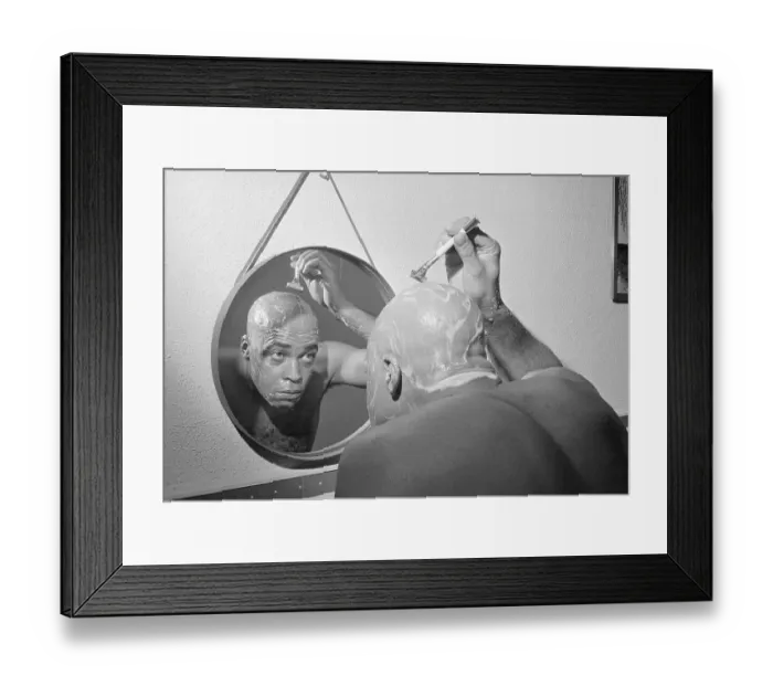 Framed Print : Actor James Earl Jones Shaving His head Framed Print : Actor James Earl Jones Shaving His head