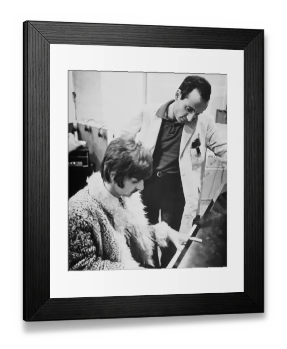 Framed Print : Ringo Starr with Erich Segal Framed Print : Ringo Starr with Erich Segal