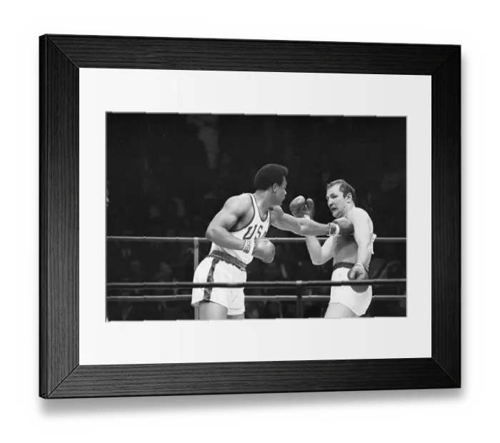 Framed Print : George Foreman Punching Ionas Chepulis Framed Print : George Foreman Punching Ionas Chepulis