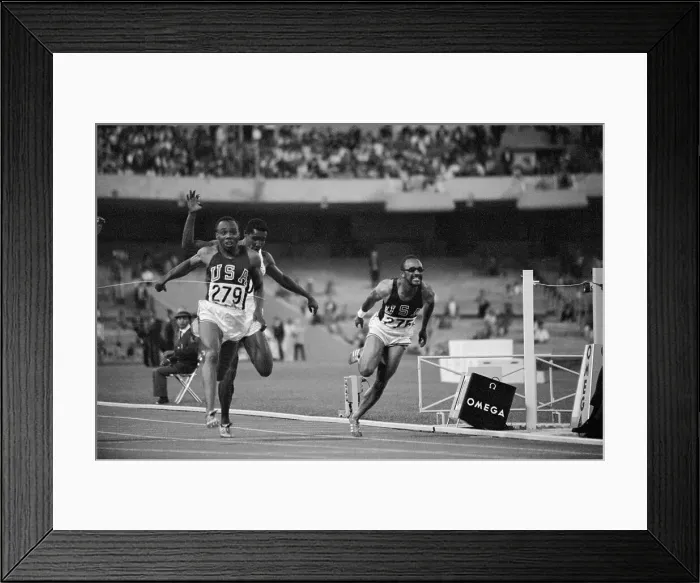 Framed Print : Athletics - History of 100 Metres World Record - Jim Hines Framed Print : Athletics - History of 100 Metres World Record - Jim Hines