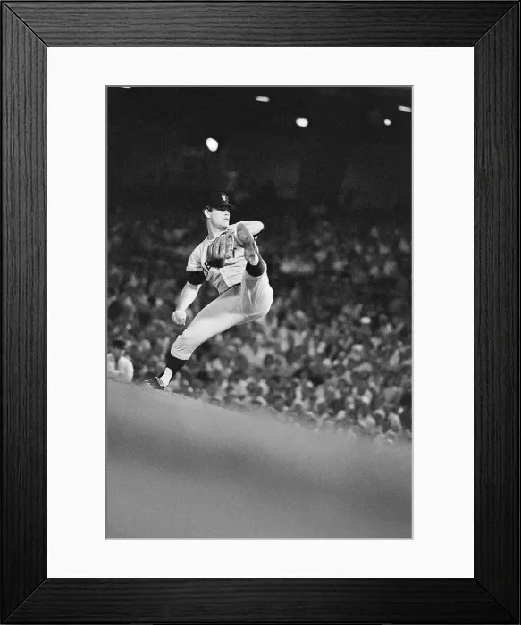 Framed Print : Denny McLain In Pitching Stance Framed Print : Denny McLain In Pitching Stance