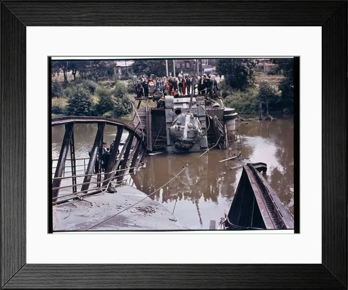 Framed Print : Red Army Tank Framed Print : Red Army Tank