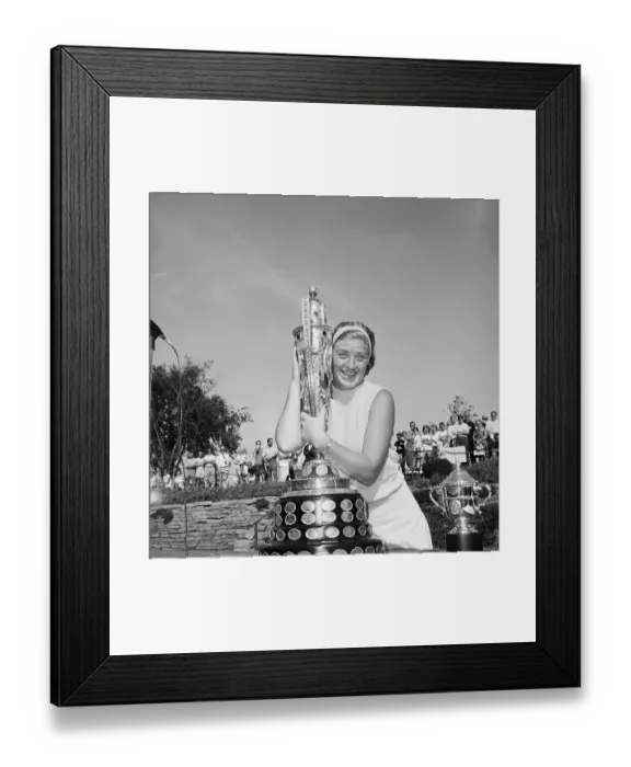 Framed Print : Joanne Carner Hugging Her Trophy Framed Print : Joanne Carner Hugging Her Trophy