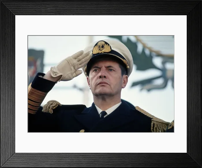 Framed Print : Benigno Varela