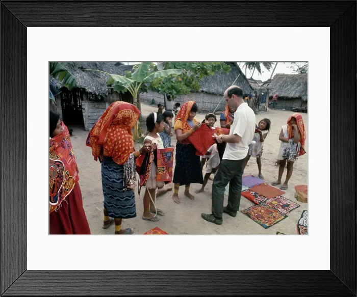 Framed Print : Tourist Buying Mola Framed Print : Tourist Buying Mola