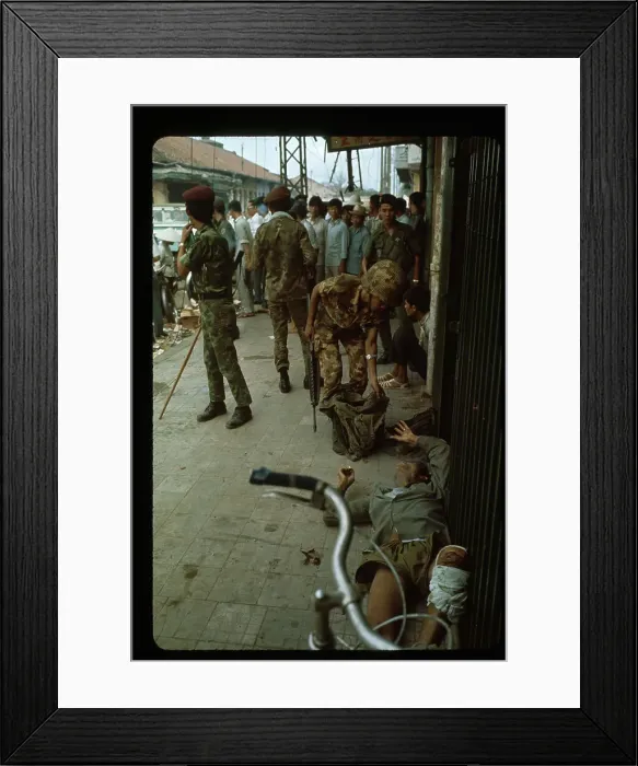 Framed Print : Soldier Getting Opening Bag by Wounded Man Framed Print : Soldier Getting Opening Bag by Wounded Man