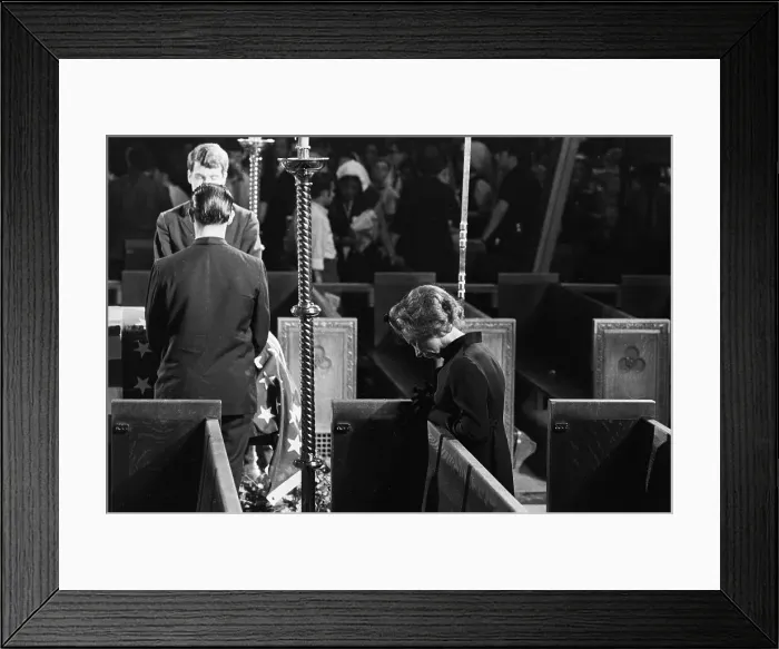 Framed Print : Ethel Kennedy During Moment of Solitude at Robert Kennedy's Coffin Framed Print : Ethel Kennedy During Moment of Solitude at Robert Kennedy's Coffin