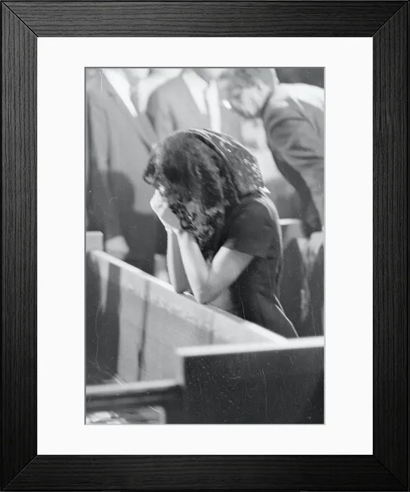 Framed Print : Mrs. Jacqueline Kennedy Prays in Cathedral Framed Print : Mrs. Jacqueline Kennedy Prays in Cathedral