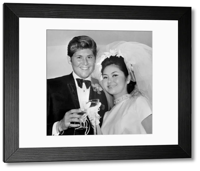 Framed Print : Wayne Newton Posing with His Bride Framed Print : Wayne Newton Posing with His Bride