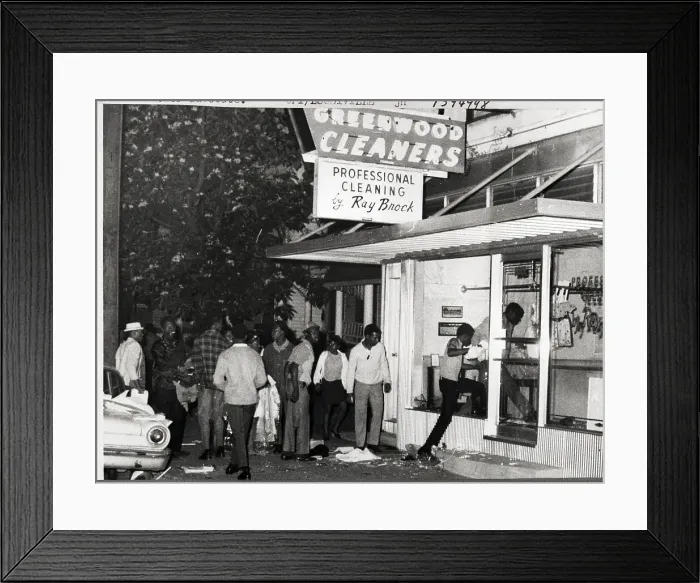 Framed Print : Looters Entering Dry Cleaning Building Framed Print : Looters Entering Dry Cleaning Building