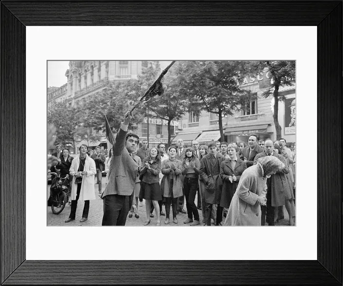 Framed Print : Right Wing Demonstrators in France