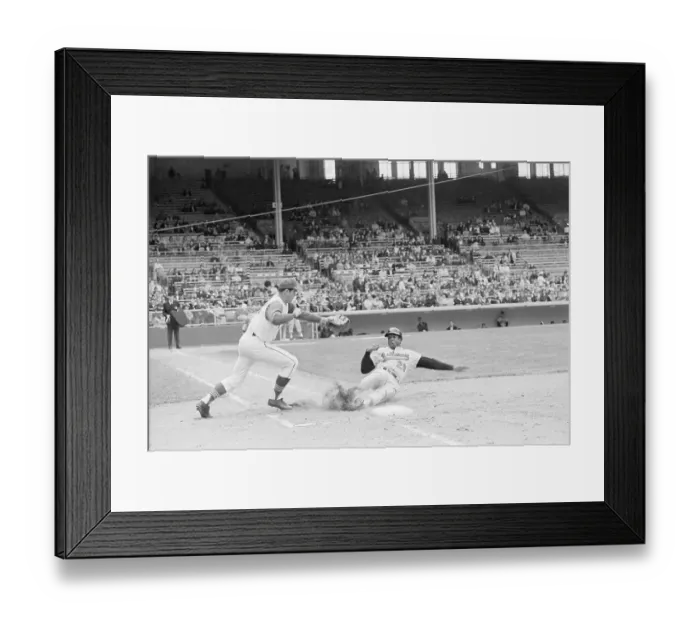 Framed Print : Frank Robinson Sliding into First Base