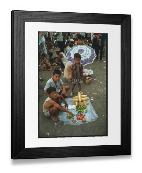 Framed Print : Vietnamese Refugees Selling Food at Market Framed Print : Vietnamese Refugees Selling Food at Market
