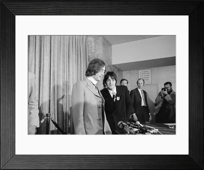 Framed Print : Lennon and McCartney Announce Forming of Apple Corps Framed Print : Lennon and McCartney Announce Forming of Apple Corps